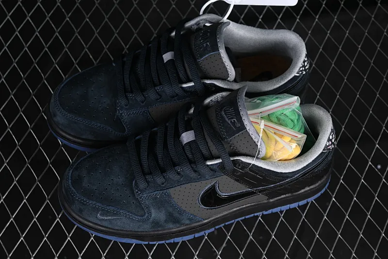 All categories Nk SB Dunk Series Nk SB Dunk Low low-top sneakers Division Street x Nk Dunk Low "Oregon Black" Oregon hidden color low-top casual sneakers HV1470-001